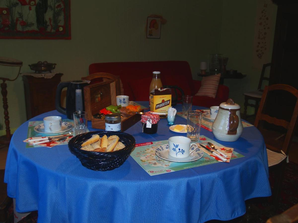Bed and Breakfast La Feculerie Le Val Екстер'єр фото